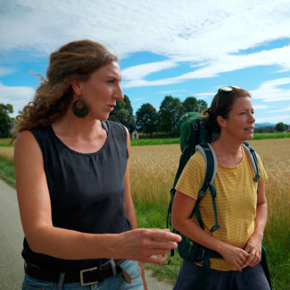 Mitarbeiterinnen des WirkWerk Weilheim: Carolin und Nina