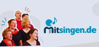 Collage: Sängerinnen und Schriftzug mitsingen.de